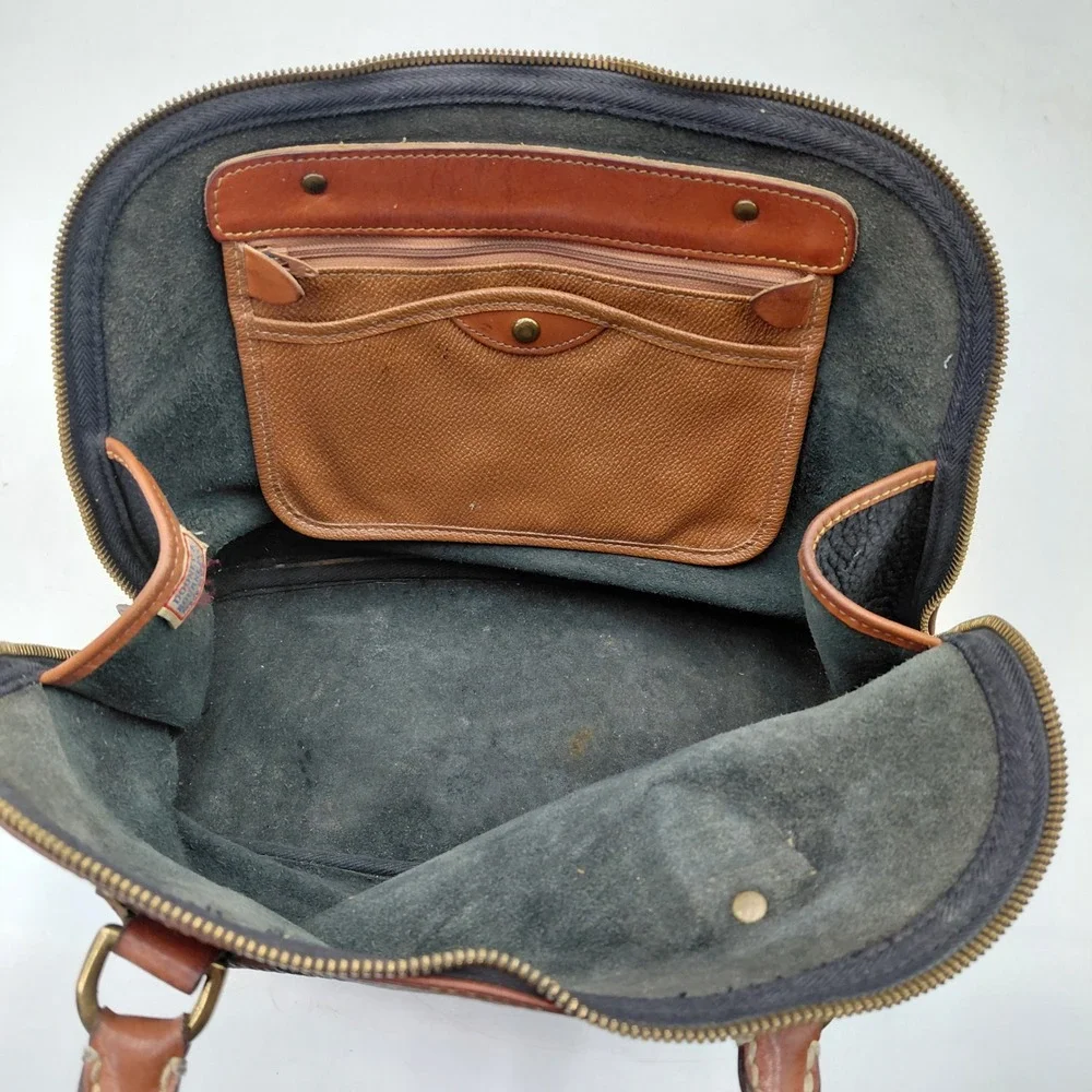 Vtg Dooney & Bourke Leather Dome Satchel Handbag purse Black Duck Charm Talon